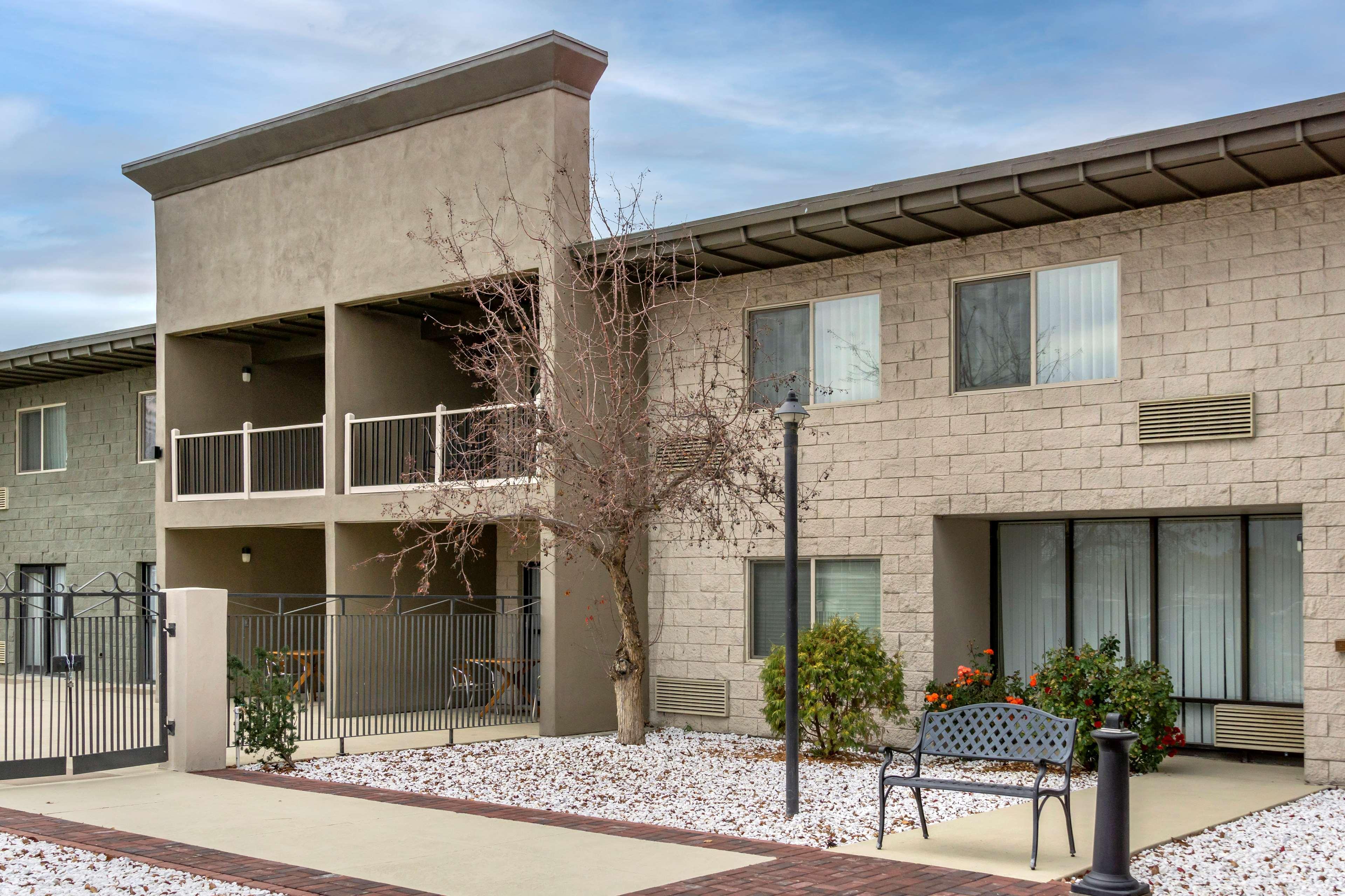 Best Western Plus Lake Front Hotel Moses Lake Exterior photo