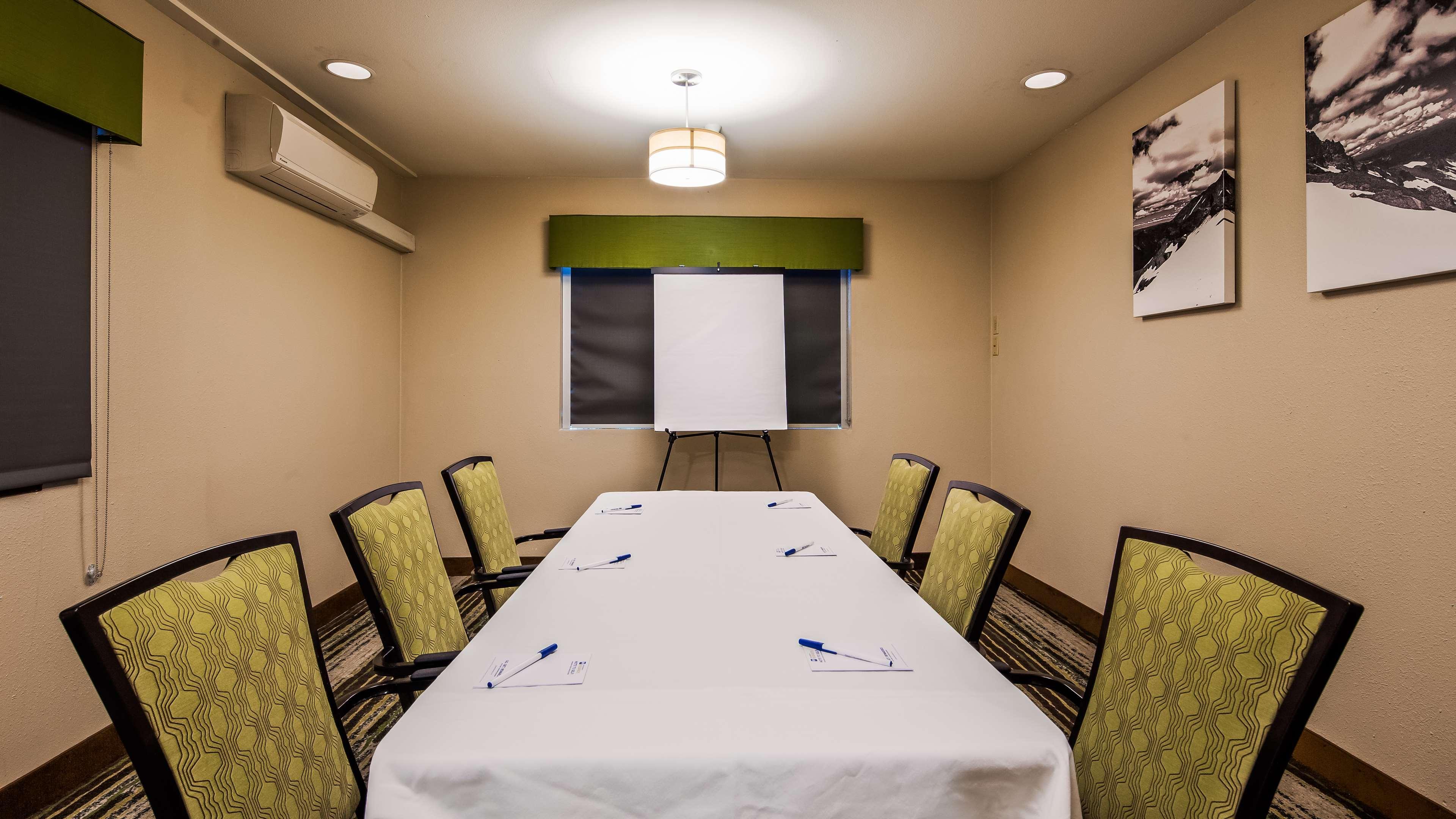Best Western Plus Lake Front Hotel Moses Lake Exterior photo