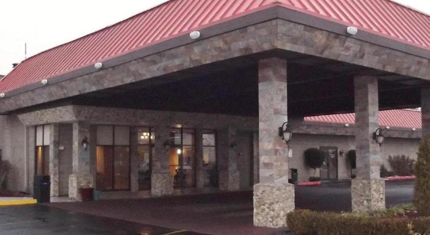 Best Western Plus Lake Front Hotel Moses Lake Exterior photo
